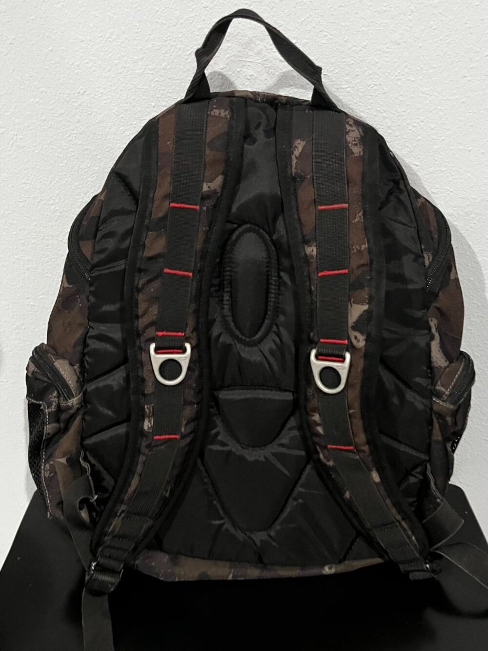 Oakley Tactical Field Gear Backpack Black Camouflage - Picture 2 of 4